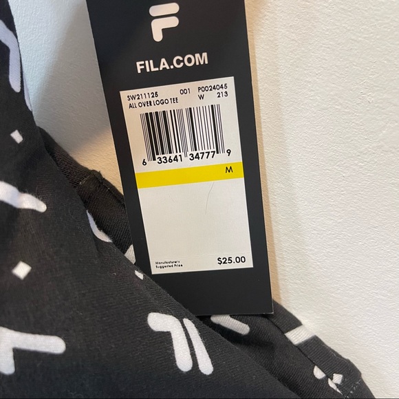 Fila all over Logo Tee Shirt Sz M black and white Women - Picture 4 of 6